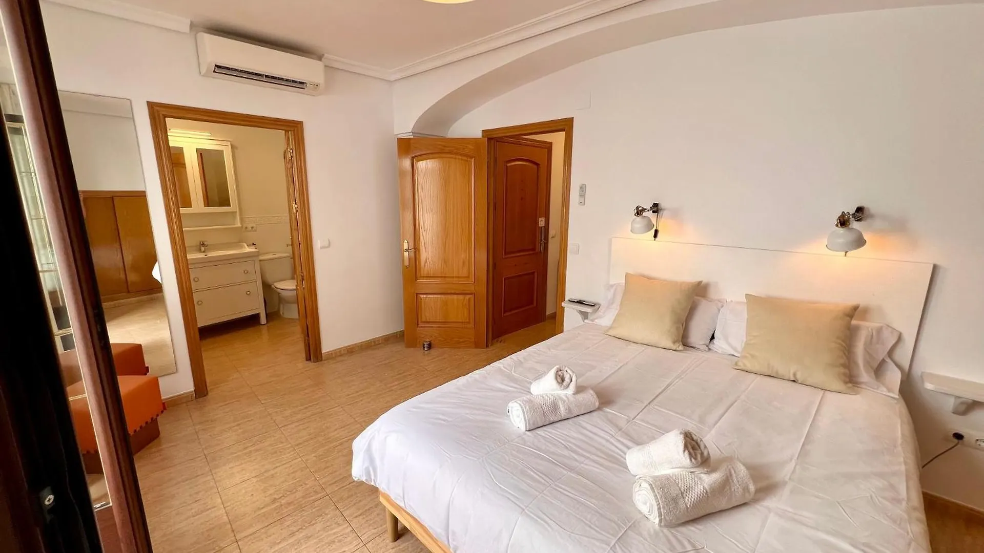 Apartamento 1 By Mezquitasuites Córdoba